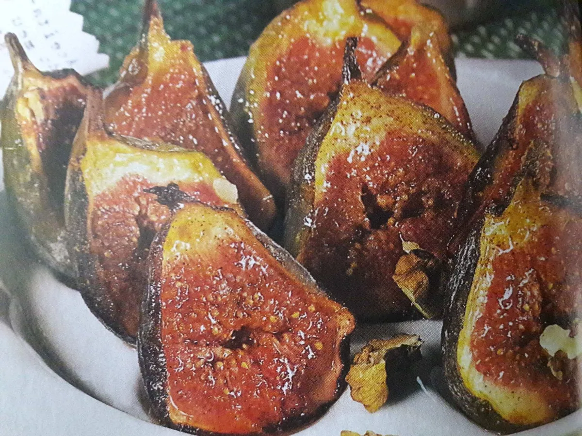 Figos no forno