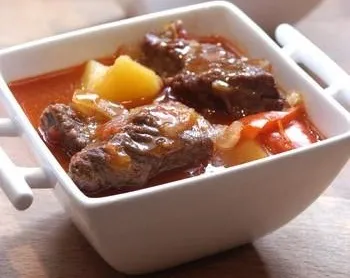Goulash hungaro 