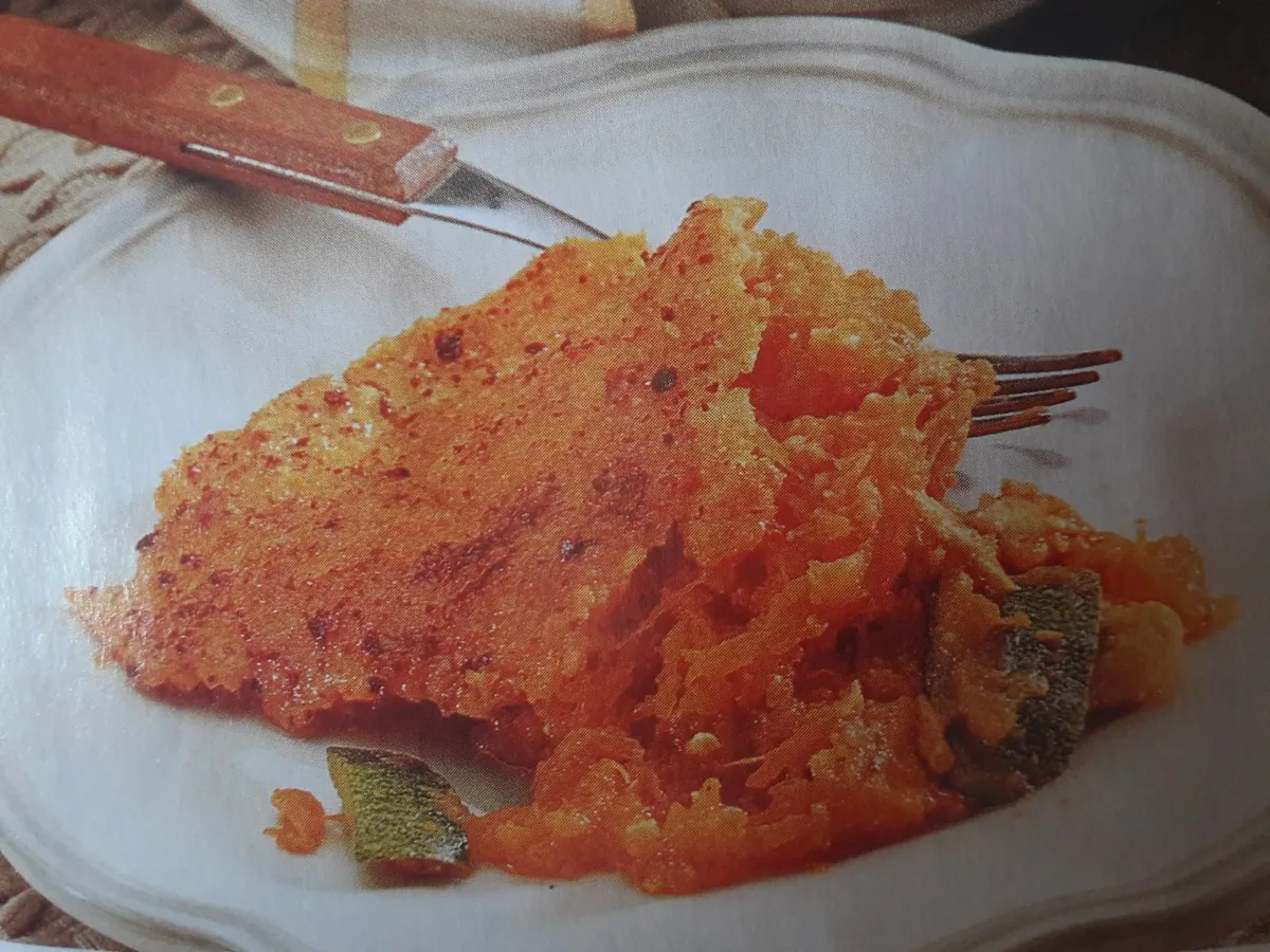 Gratinado de abóbora com caril e frango