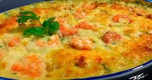 Bacalhau com Natas e Camarão
