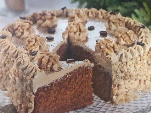 Bolo de Café e noz