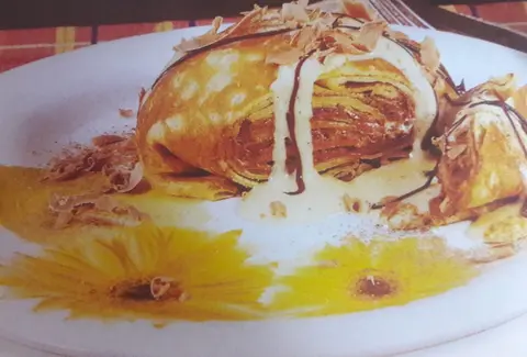 Crepe com Chocolate e Chantilly