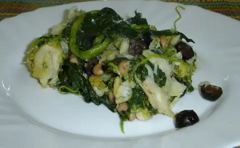 Migas de bacalhau e grelos