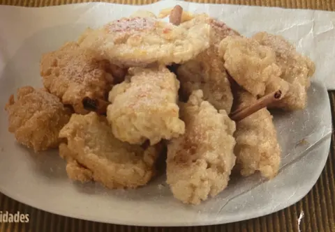 Pastelinhos de arroz e canela