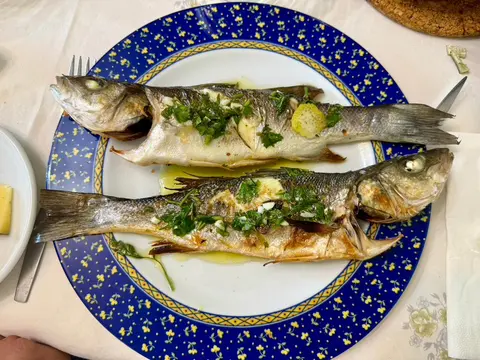 Robalo Grelhado com sumo de limão