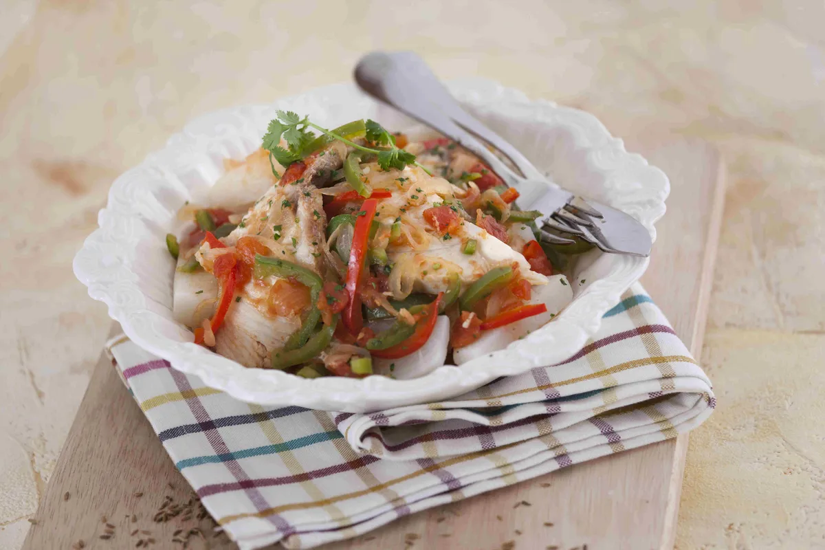 Tintureira com legumes salteados